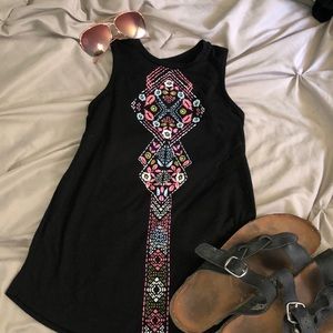 this is a cute decorative tank top!